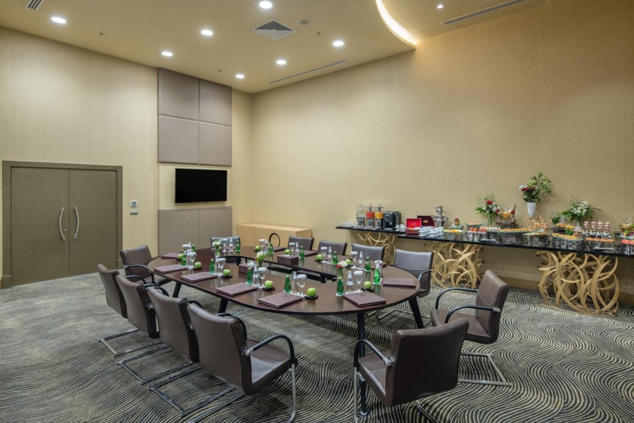 Millennium Makkah Al Naseem Mecca Exterior photo Meeting room