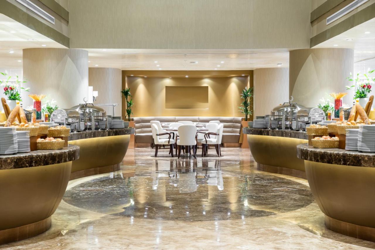 Millennium Makkah Al Naseem Mecca Exterior photo Interior of a luxury hotel